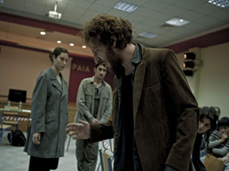 Το Εθνικό Θέατρο στο αεροδρόμιο!