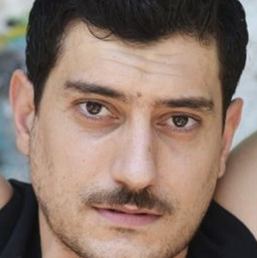 Αργύρης Πανταζάρας: «Ψωμί ή τέχνη, το αισχρό δίλημμα ενός νέου ηθοποιού»