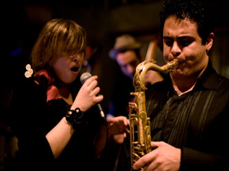 Με τους «Άσσους του Loui Salvator» ξεκινάει η σεζόν στο Half Note