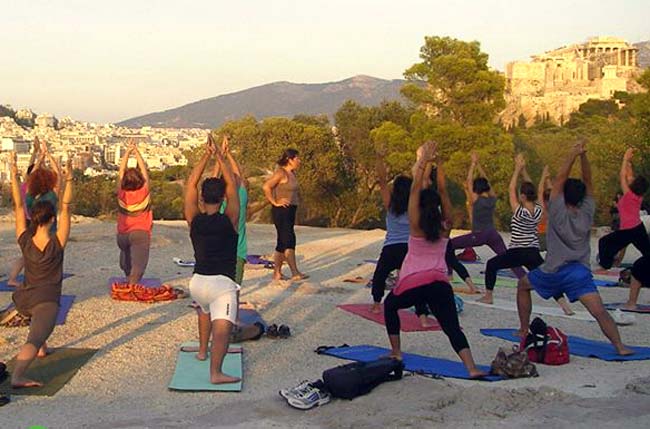 Αναζωογονητικό πρωινό Κυριακής με δωρεάν μάθημα yoga