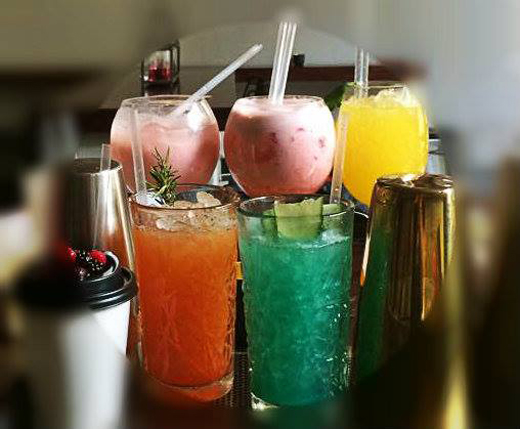 Πέντε κοκτέιλ bars που ξεχωρίσαμε στην Αθήνα