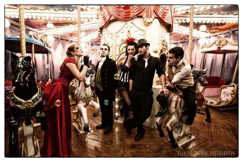 «Swing around the clock» στο Γυάλινο