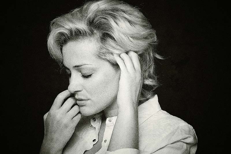 Παραστάση εμφανίσεων για τη Νατάσσα Μποφίλιου