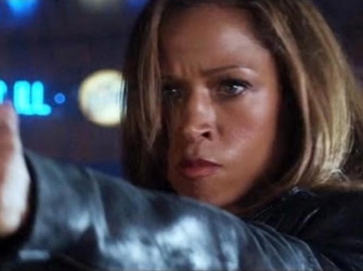 «Μηχανόβιες εναντίον ανδροειδών», σε Α’ προβολή, 15/7 Star