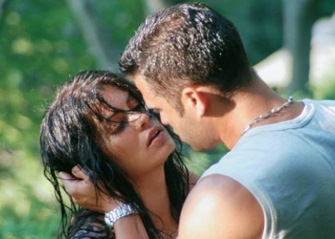 Deep End: ένα ελληνικό θρίλερ στην TV