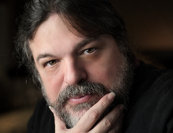 Ο Δημήτρης Παπαδημητρίου παρουσιάζει τις «Μέρες Επιταφίου»