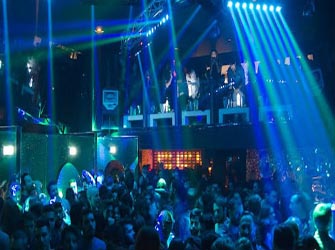 Κολωνάκι: «Aνάσταση»  και πολύ bar hopping