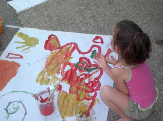 Καλοκαίρι στην πόλη: Ο πολιτισμός πάει στις πλατείες και στους δρόμους