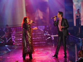 Φωτορεπορτάζ από το «Just the Two of Us»