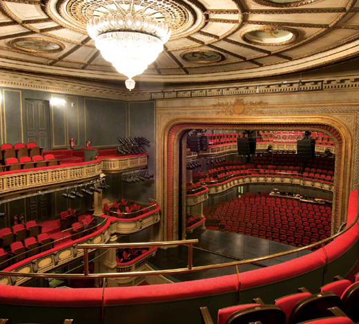 Το Εθνικό Θέατρο μειώνει τα εισιτήριά του