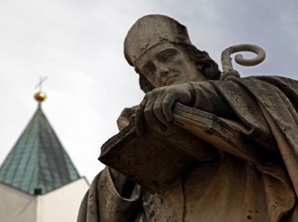 «Το Τέλος της Σιωπής» στα Σκάνδαλα του Βατικανού, στην «Εμπόλεμη Ζώνη»