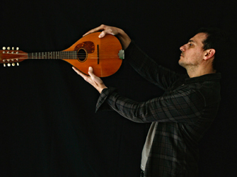 «Ο συμβολαιογράφος» με την Υρώ Μανέ και Μ.Φάμελλος – Nalyssa Green στη Ν. Σμύρνη