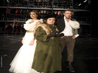 Παράταση παραστάσεων για τη «Φρεναπάτη»