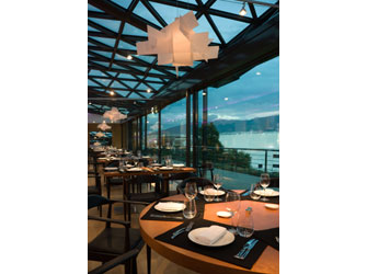 Aπο Χατζιδάκι… μέχρι bossa nova στη Fuga