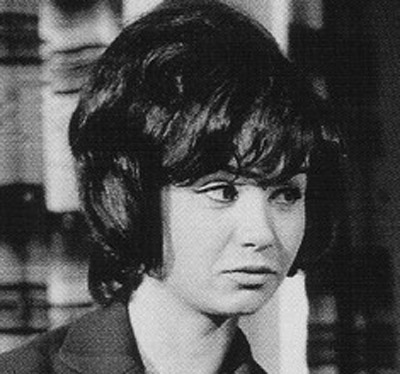 Τα 10 πιο χαρακτηριστικά «δουλικά» στην ελληνική οθόνη