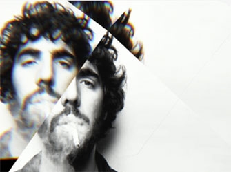 Ποιος είναι ο Ρομέν Γαβράς; Γνωρίστε τον στη Στέγη Γραμμάτων και Τεχνών!