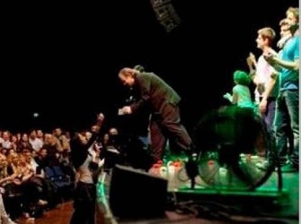 «Sorry i am Greek στα Backstage 11/6 Alpha