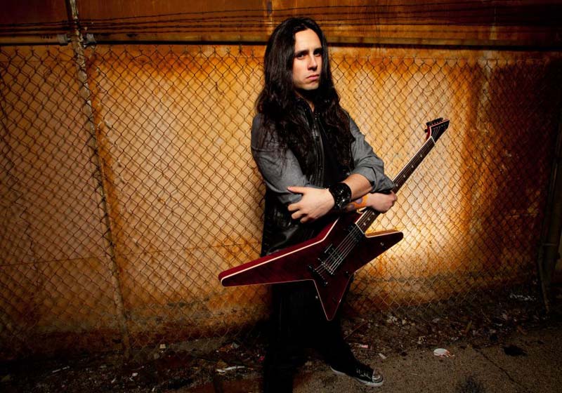 O έλληνας κιθαρίστας του Ozzy Gus G. μιλά στο in.gr