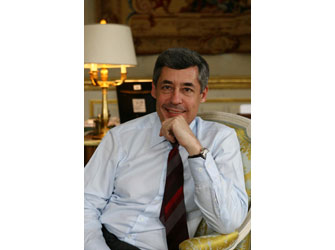 Henri Guaino – Jean-Marie Colombani: «Οι ηθικές, πολιτιστικές και οικονομικές διαστάσεις της κρίσης»