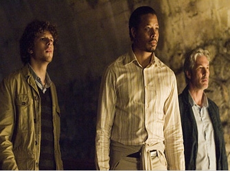 Ο Ρίτσαρντ Γκιρ στο θρίλερ «Εγκληματίας Πολέμου»