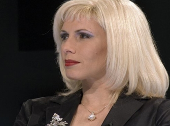 Ελληνική ταινία σε Α’ προβολή: Ιλουστρασιόν