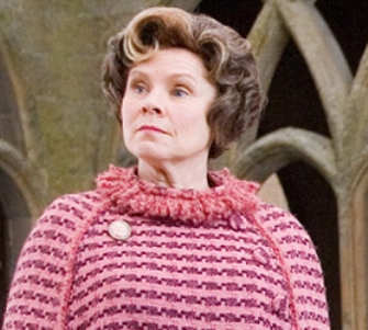 «Αντόνια και Τζέιν» στην ταινία της Δευτέρας, στις 21.30 στην ΕΤ1