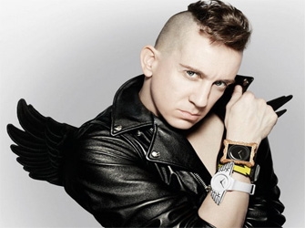 Ο Jeremy Scott σχεδιάζει για την Swatch