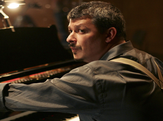 Δημήτρης Καλαντζής – Τάκης Πατερέλης στον Κήπο του Μεγάρου