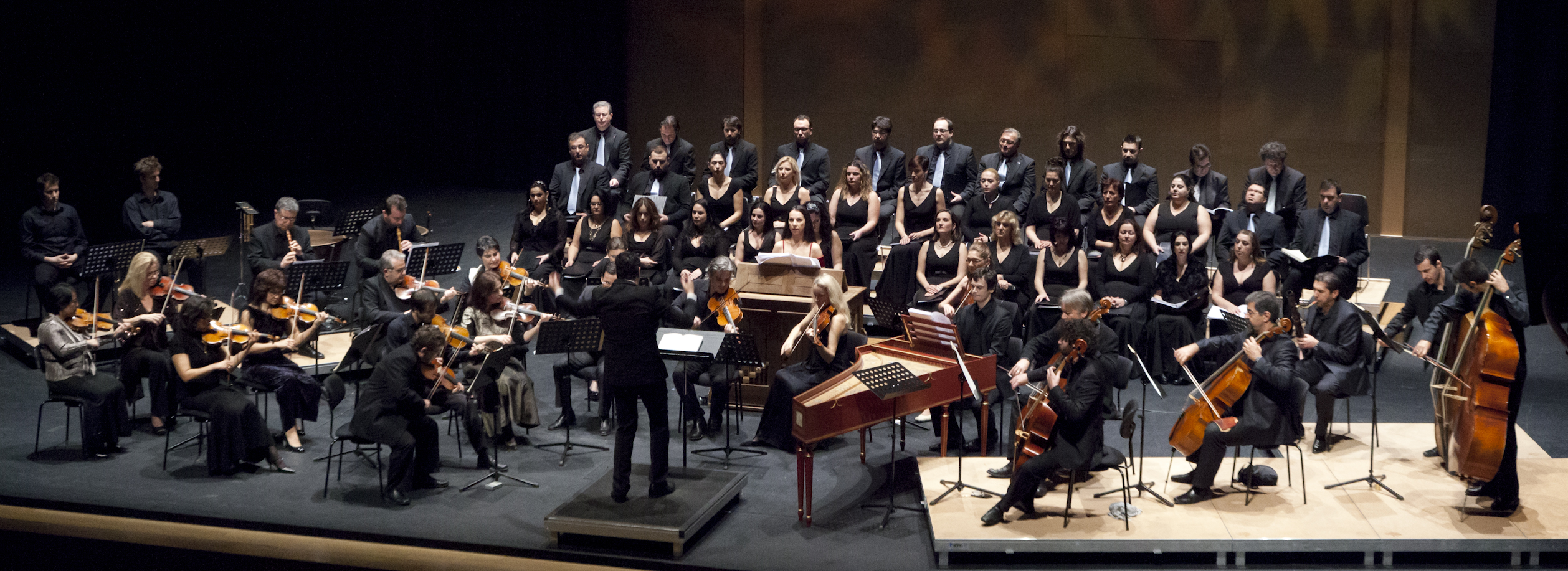 Χριστούγεννα στο Παρίσι με Καμεράτα