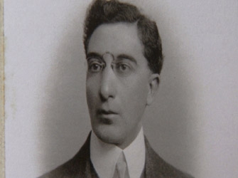 Κωνσταντίνος Καβάφης, 20/2 ΣΚΑΙ