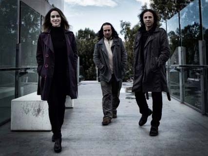 «Στους δρόμους της βροχής και του ανέμου» το Half Note