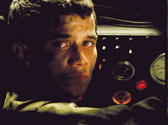 Λίβανος – H διαδρομή της σωτηρίας στην κόλαση του πολέμου, μέσα από ένα τανκ