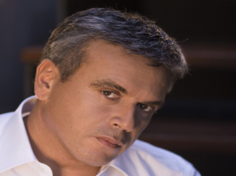 Μανώλης Λιδάκης