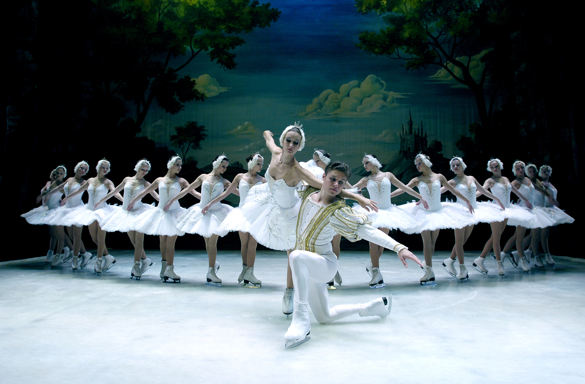 Η «Λίμνη των Κύκνων» στον πάγο ανεβάζει την αδρεναλίνη