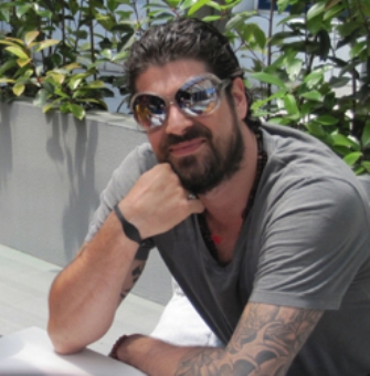 Λορέντζο Καριέρε: «Για να κάνεις οικογένεια σημαίνει ότι γουστάρεις!