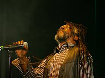 Μουσικό «ταξίδι» στη Τζαμάικα με Winston McAnuff και Fixi