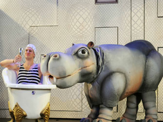 Τα «Μαγικά Μαξιλάρια» Περιοδεύουν