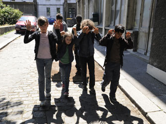 Ψηλά τα Χέρια