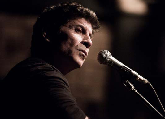 Ο Σωκράτης Μάλαμας στη Θεσσαλονίκη για δύο βραδιές