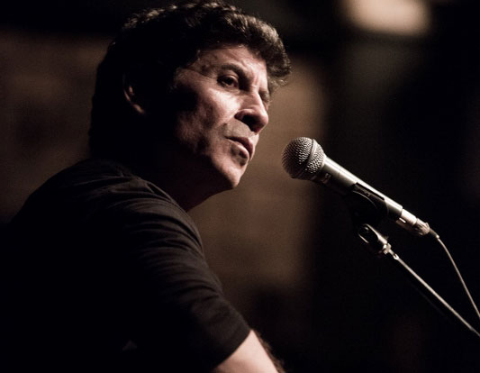 Με έναν «Χάρτη» στις αποσκευές του ο Σωκράτης Μάλαμας ξεκινά τις καλοκαιρινές του συναυλίες