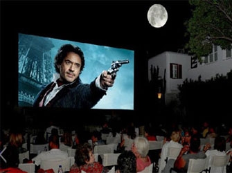 Cine Manto: θερινό σινεμά στη Μύκονο