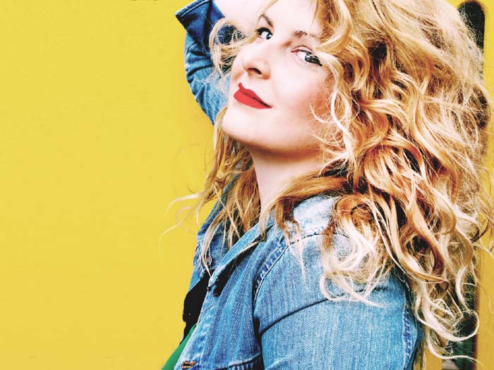 «Papa I’ll fly»: H Mαριέττα Φαφούτη μάς συστήνει το καινούριο της τραγούδι