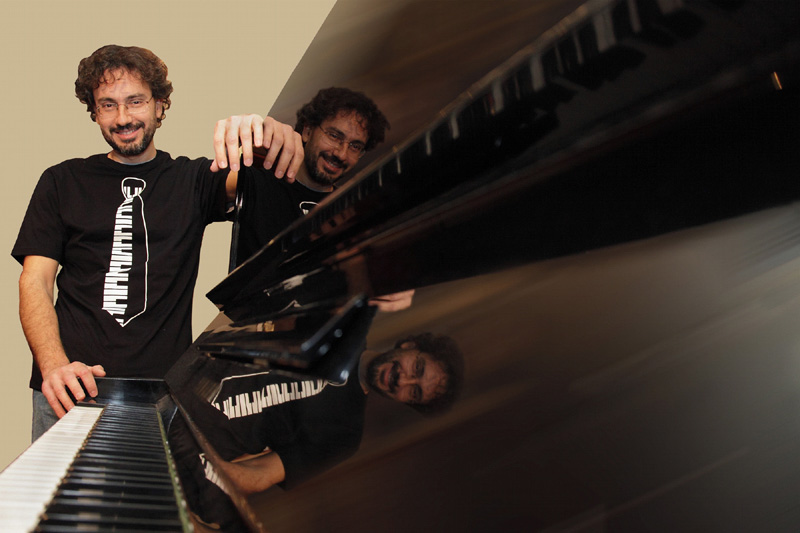 Ένα μουσικό ταξίδι στα ευρωπαϊκά λιμάνια του Νότου με τον Μάριο Στρόφαλη