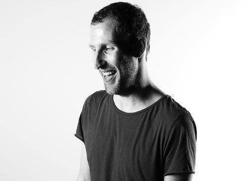 Ο Matthias Tanzmann στα decks σε deep & tech-house μουσικές