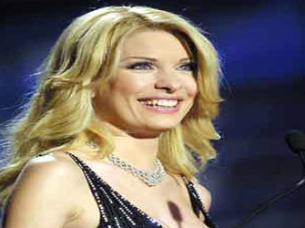 Ελένη Μενεγάκη 8+3