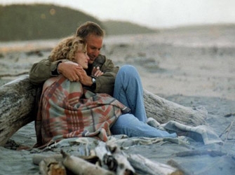 «Χαμένες Αγάπες», 3/8 Star