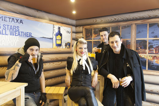 ΜΕΤΑΧΑ HONEY: Απολαυστικά buzzz nights σε Αθήνα και Θεσσαλονίκη!