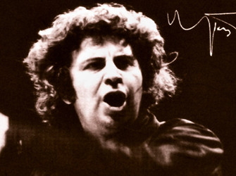 «Requiem» Η συμφωνική μουσική του Μίκη Θεοδωράκη