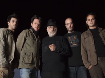 Θάνος Μικρούτσικος – Υπόγεια Ρεύματα