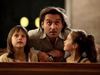 «Ο πατέρας των παιδιών μου» 4/2 ΕΤ1